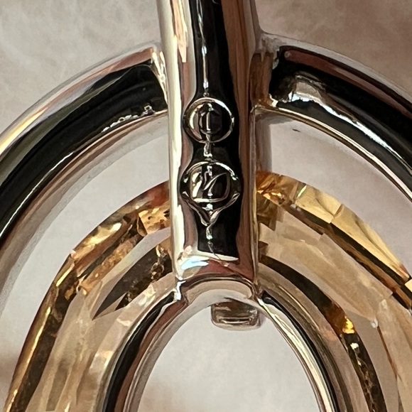 Swarovski Golden Shadow Bracelet - Picture 5 of 13